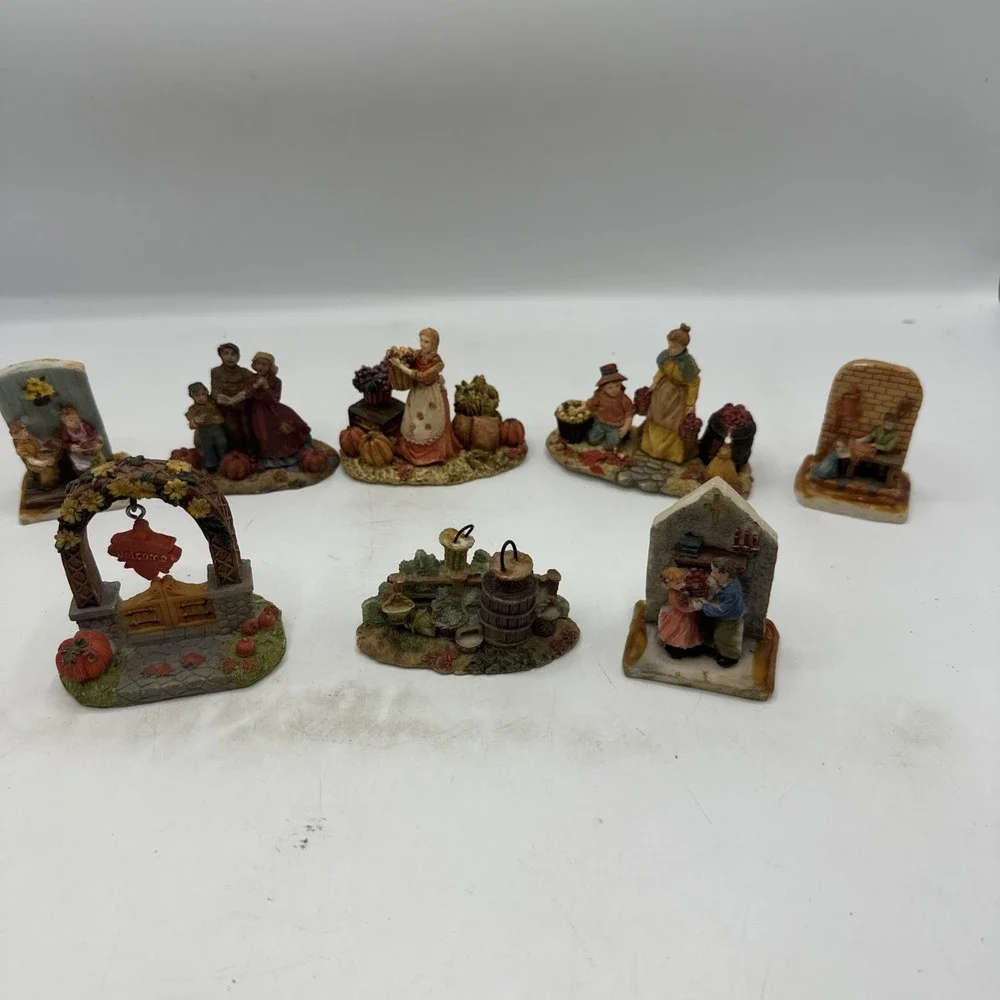 Thanksgiving Figurines Resin Hand Painted Country Style 7 Piece Set